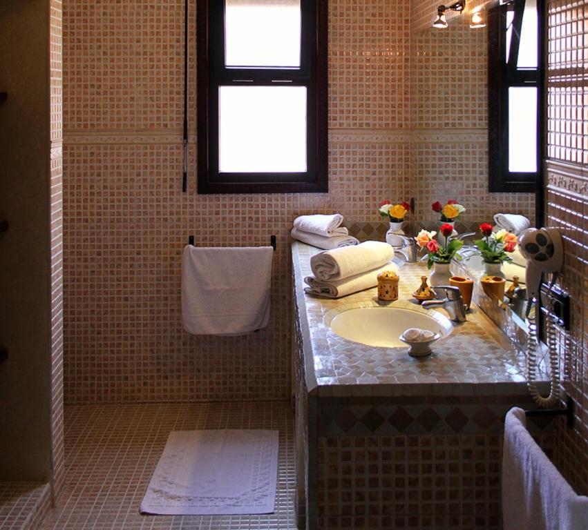 Palais Dar Ouladna Bed & Breakfast มาร์ราเกช ภายนอก รูปภาพ